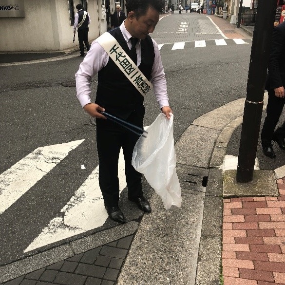 Chiyoda-ku cleaning activity of topmanagement