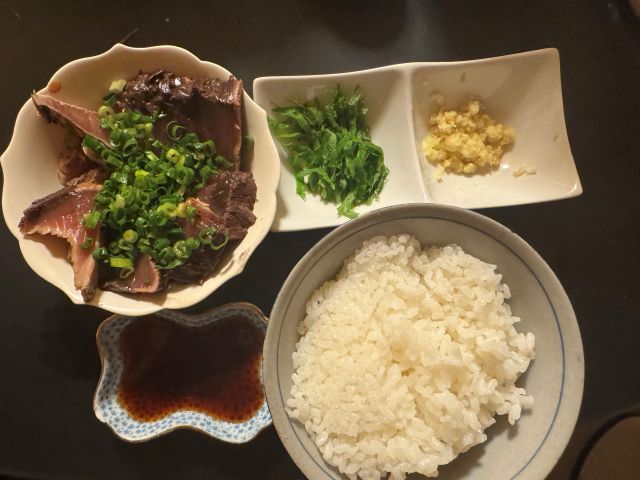 高知県産カツオのたたき