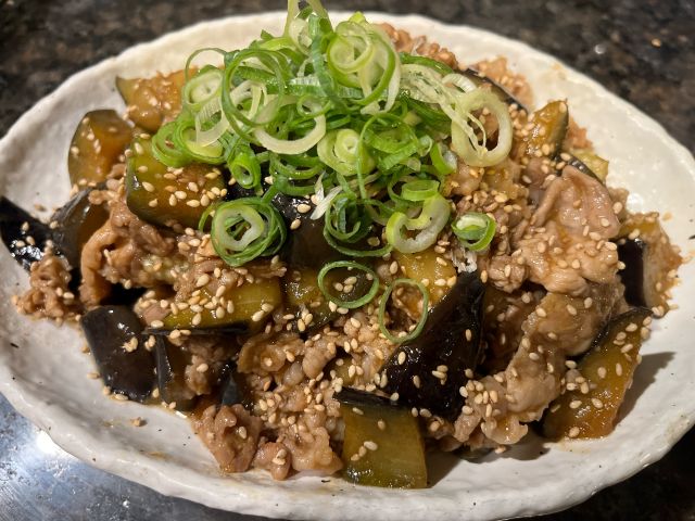 埼玉資産茄子を使った肉料理